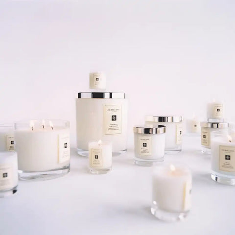English Pear & Freesia Scented Candle