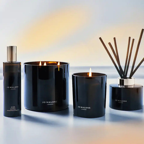 Myrrh & Tonka Scented Candle